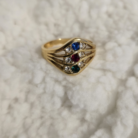 1992 Avon Sparkling Wave Ring - Picture 1 of 6